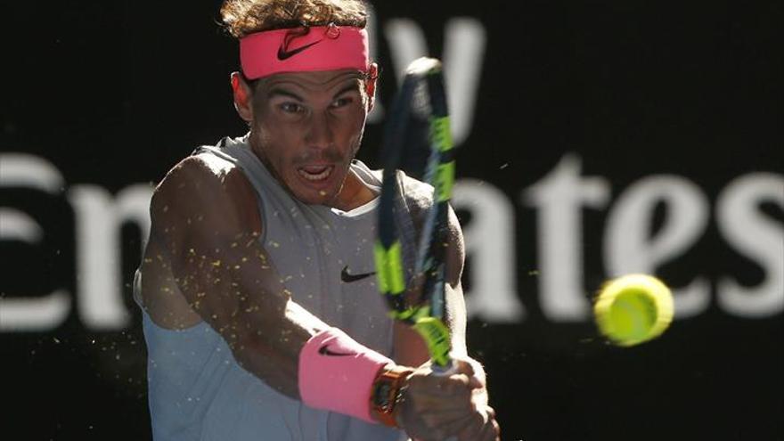 Rafa Nadal elimina a Leo Mayer y gana confianza