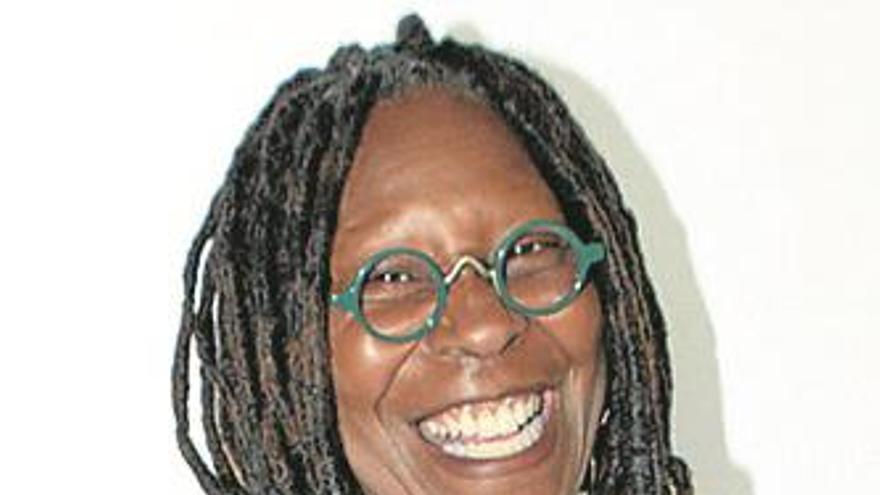 Whoopi Goldberg defiende a Neeson