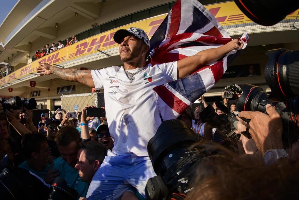 Lewis Hamilton celebra su séptimo título mundial