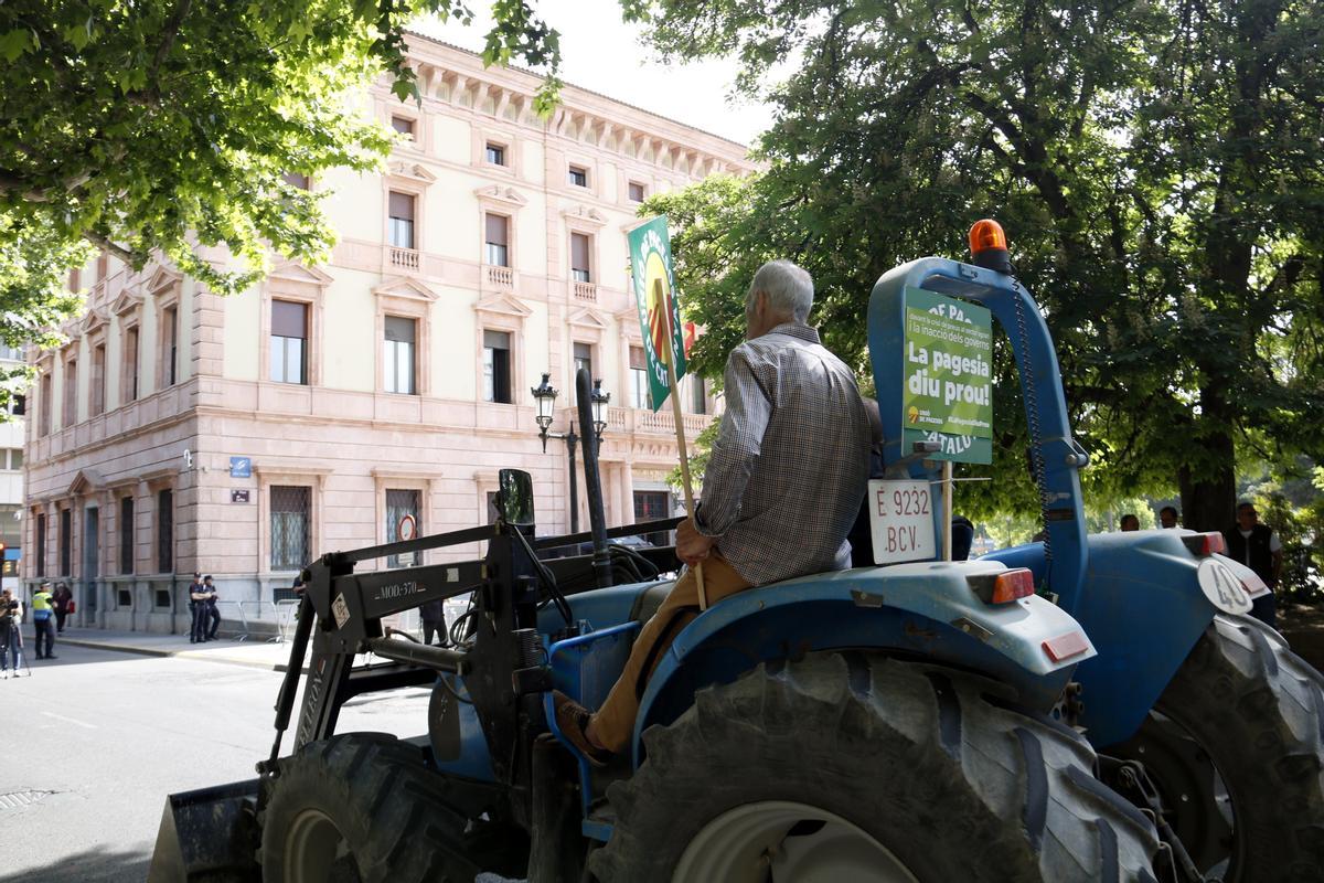 Tractorada en Lleida para pedir soluciones ante la sequía