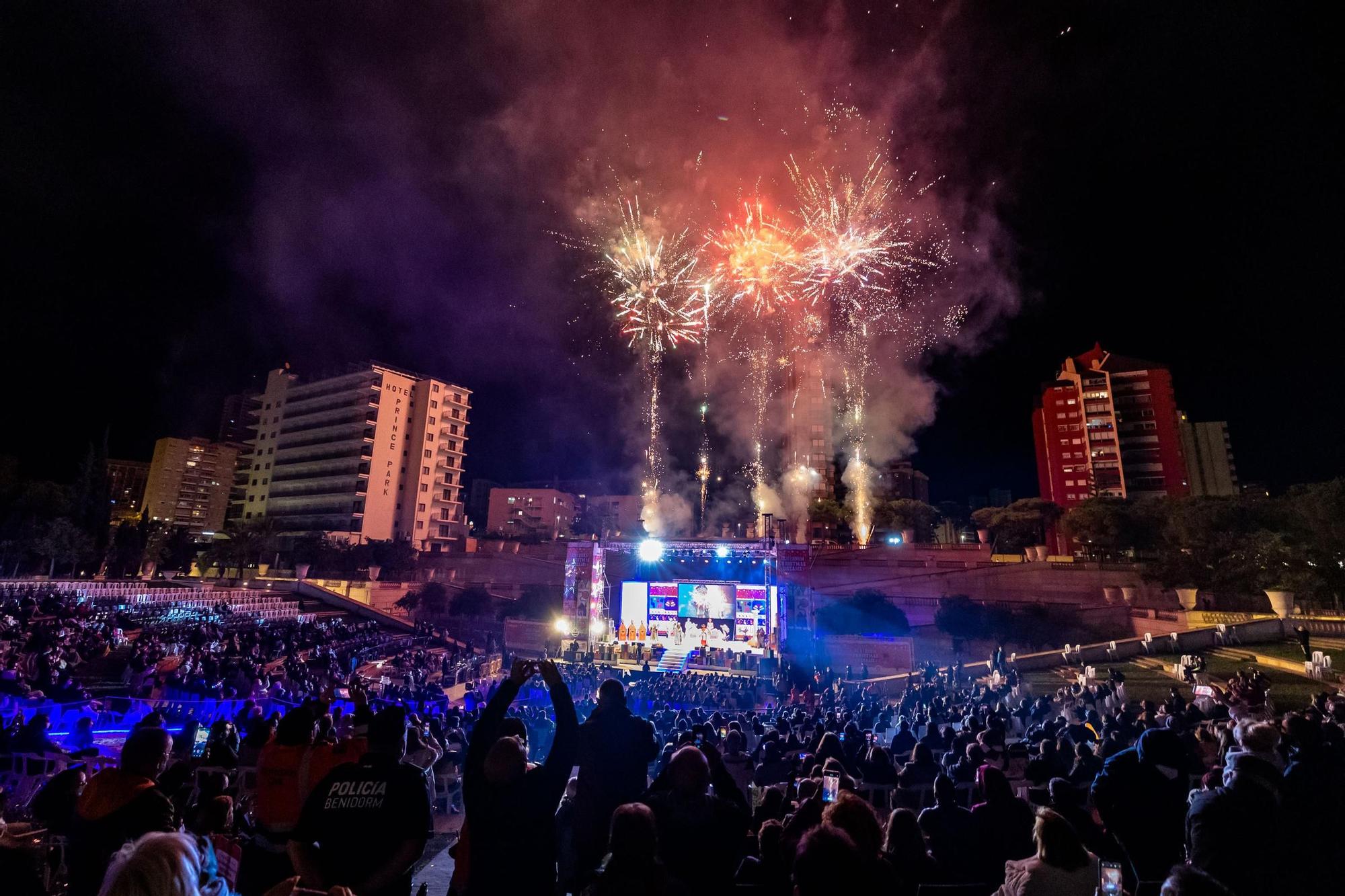 Los tres Reyes Magos fueron recibidos en el auditorio Julio Iglesias del Parque de L'Aigüera.