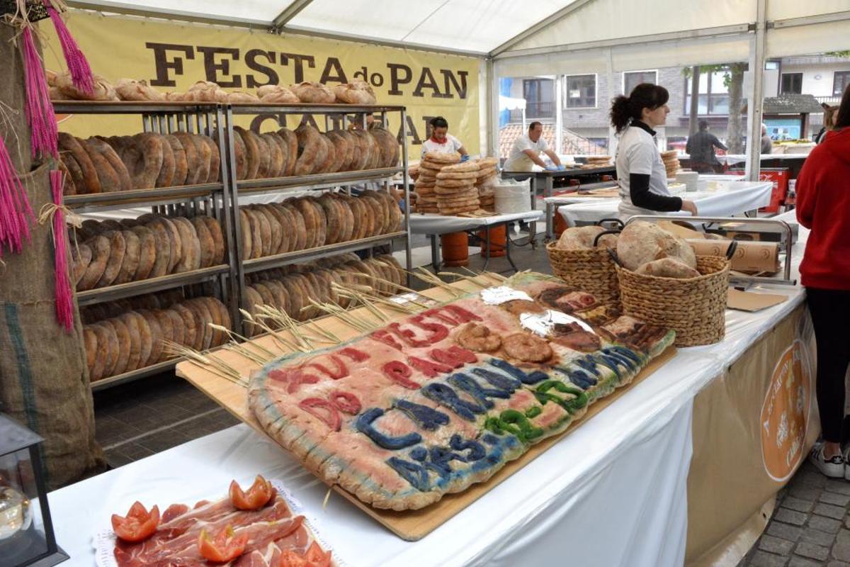 Una edición anterior de la Festa do Pan de Carral