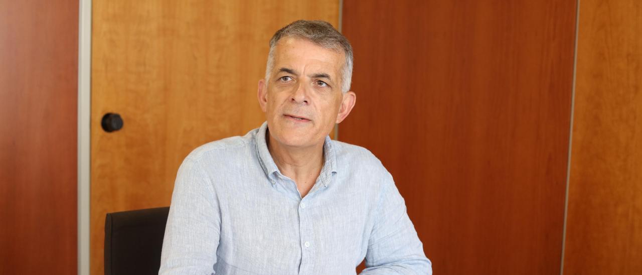 El portavoz del grupo del PSOE en Santa Eulària, Vicent Torres.