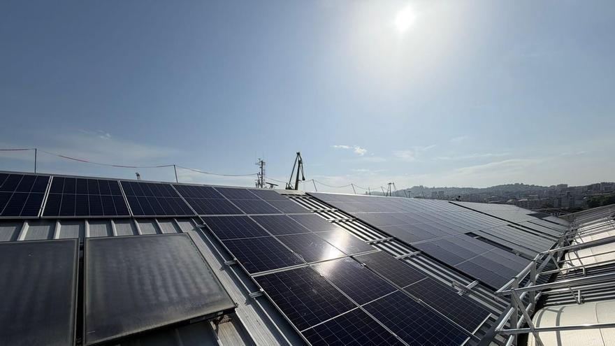 El Puerto de Vigo supera los 550 kW de potencia solar con 322 nuevos paneles en El Tinglado