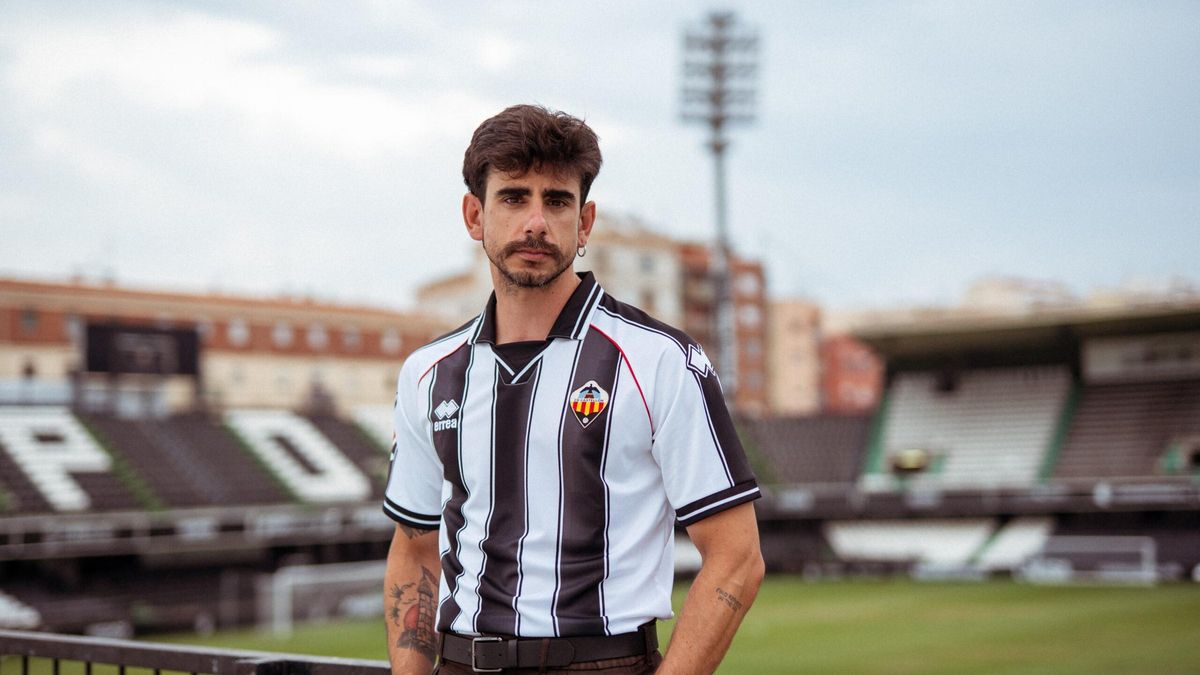 Camiseta nueva del Castellón 2025/26.