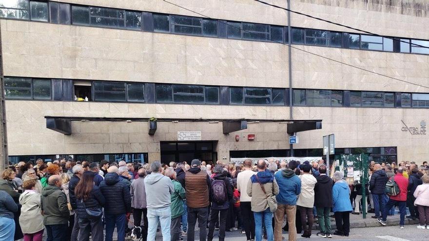 Más de 1.000 profesionales de los servicios generales del Sergas se unen para denunciar la «sobrecarga» en Atención Primaria