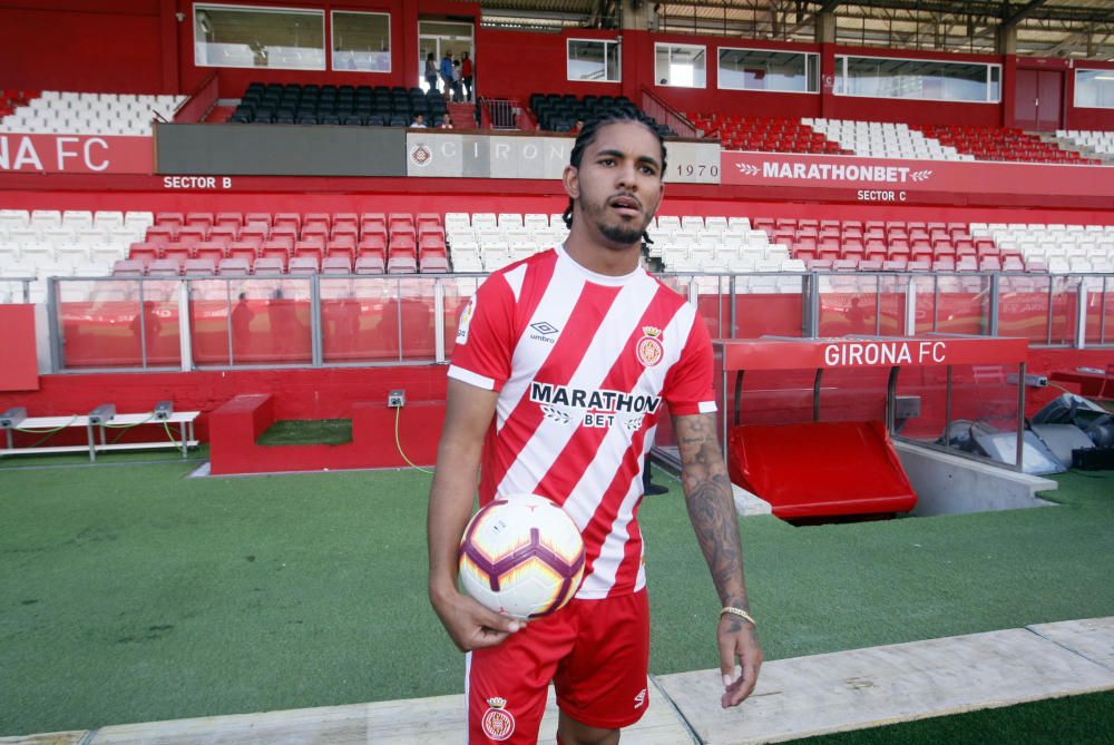 Presentació de Douglas Luiz