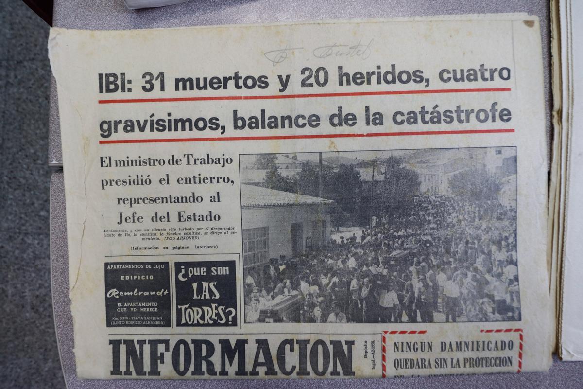 Portada de INFORMACIÓN del 18 de agosto de 1968, narrando la tragedia ocurrida en Ibi.