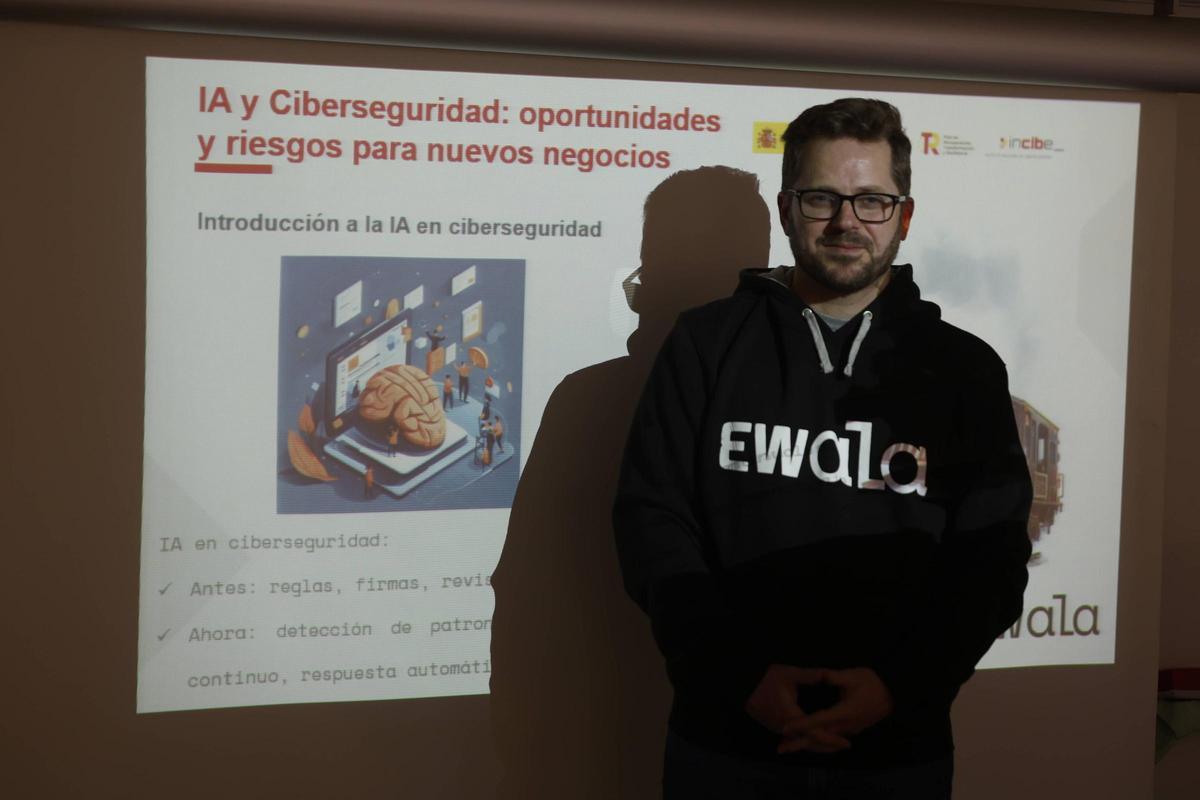 Rubén Fernández, en el Centro de Servicios Universitarios