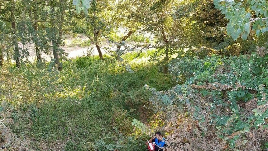 Moment de l&#039;evacuació de l&#039;accidentat.