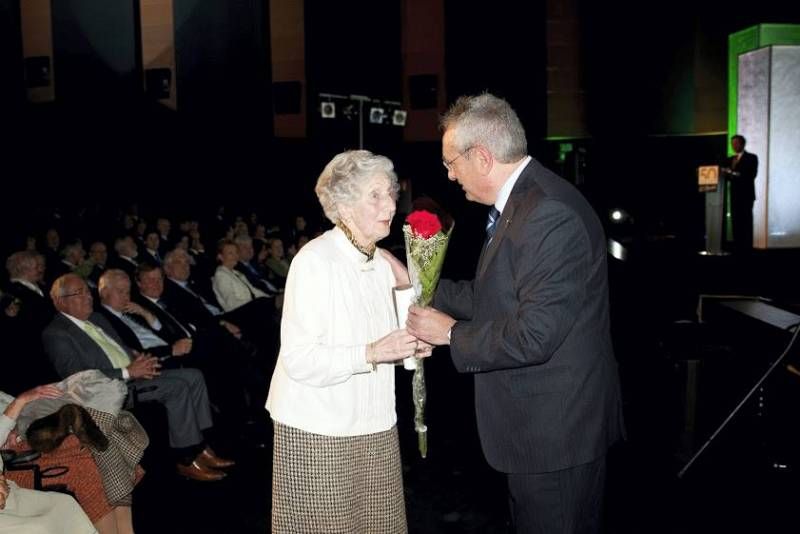 Fotogalería: 50 aniversario del Estadio Miralbueno "El Olivar"