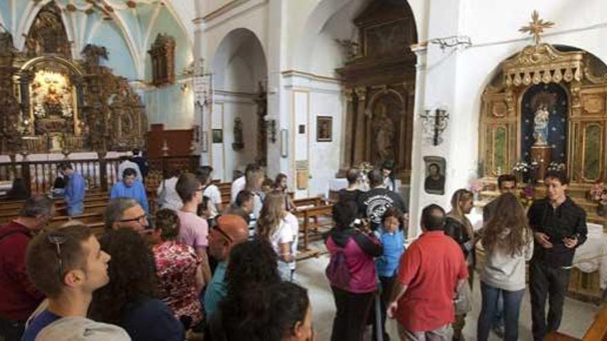 Manifestación en apoyo al cura de la parroquia del &#039;Ecce Homo&#039;