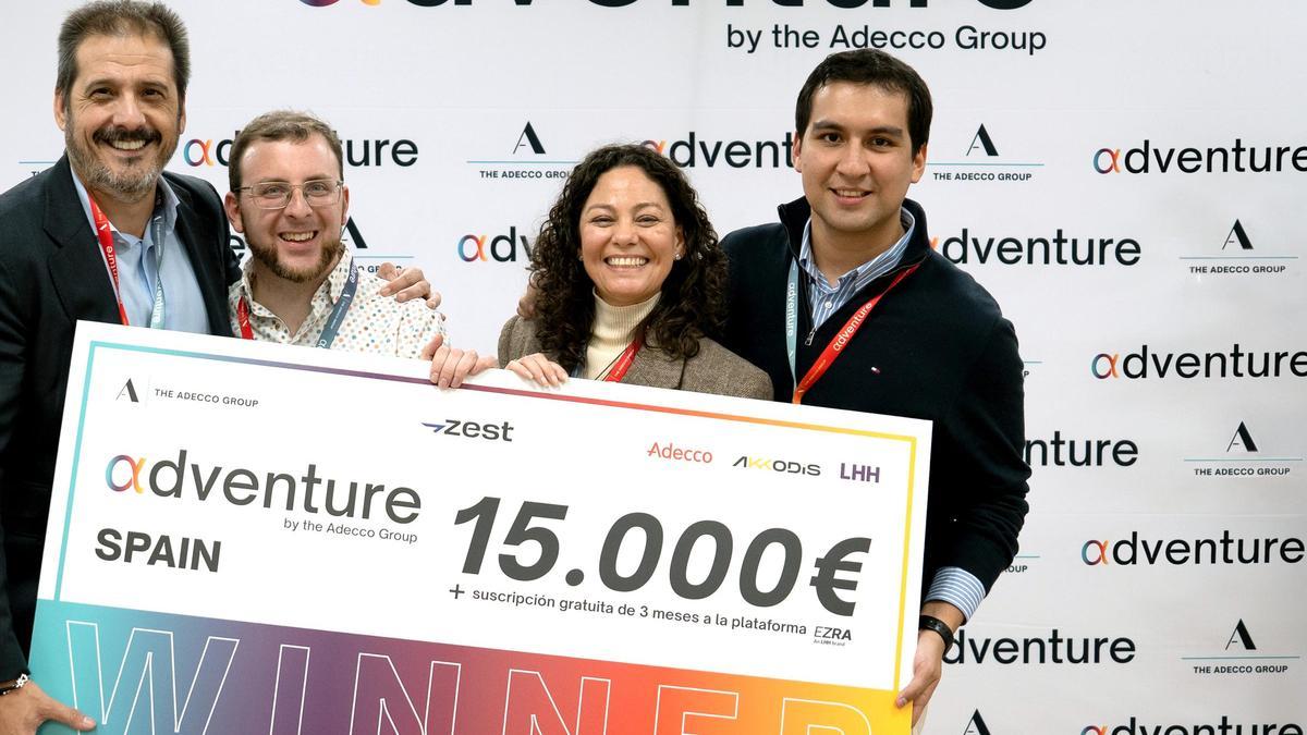 Iker Barricat con los ganadores