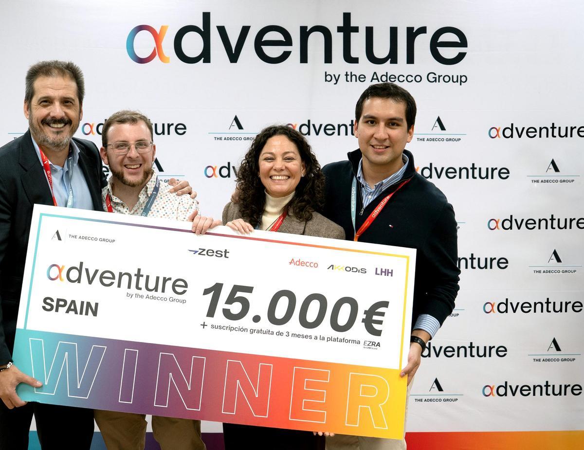 Iker Barricat con los ganadores