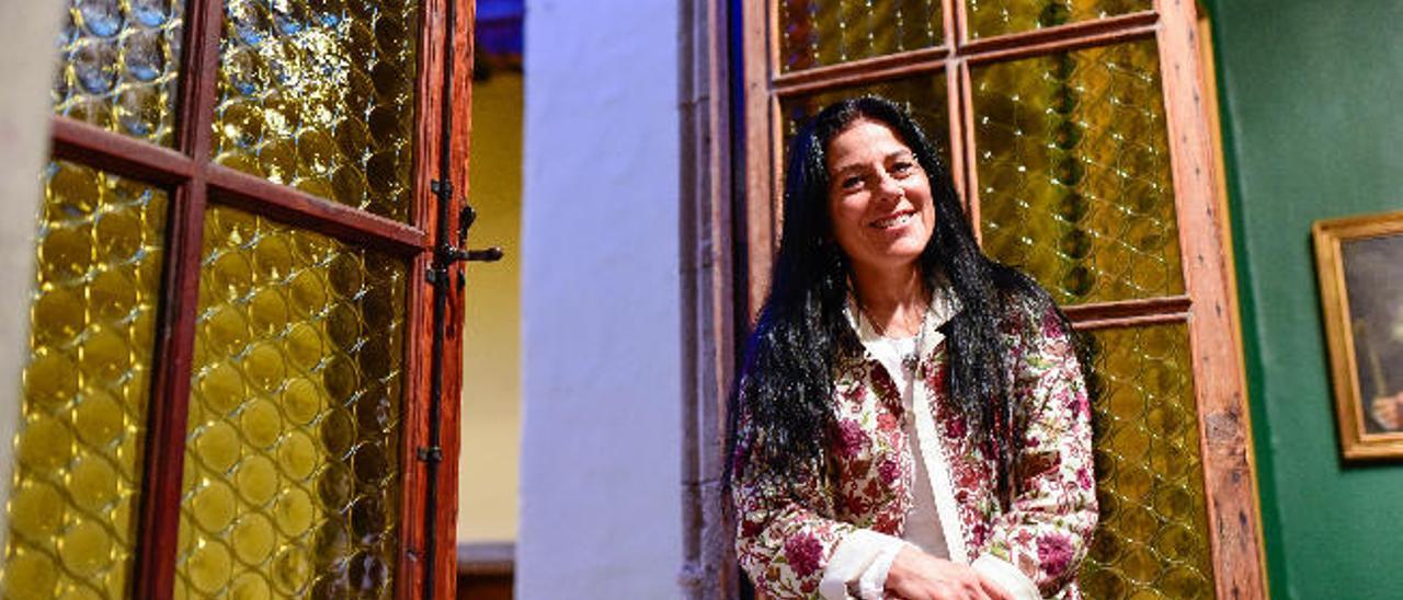 La escritora y Doctora en Letras por la UNAM Sandra Lorenzano, ayer, en la Casa de Colón.