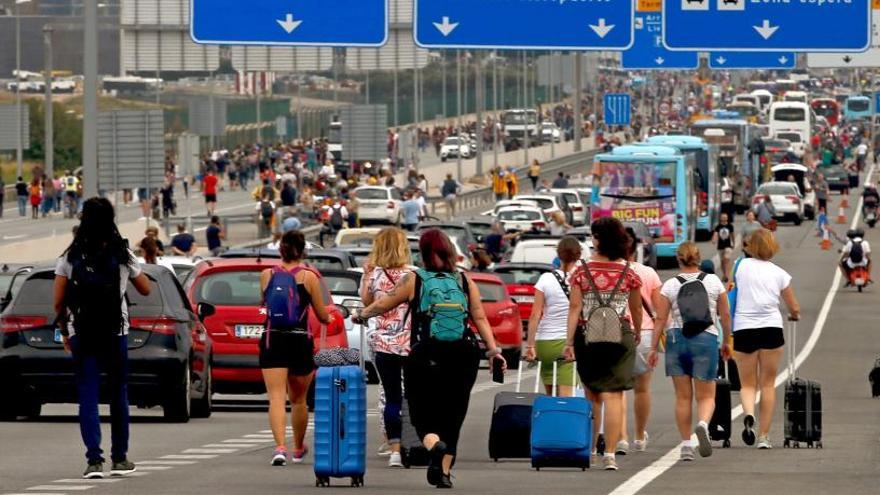 La primera mobilització del Tsunami va ser a l&#039;aeroport.