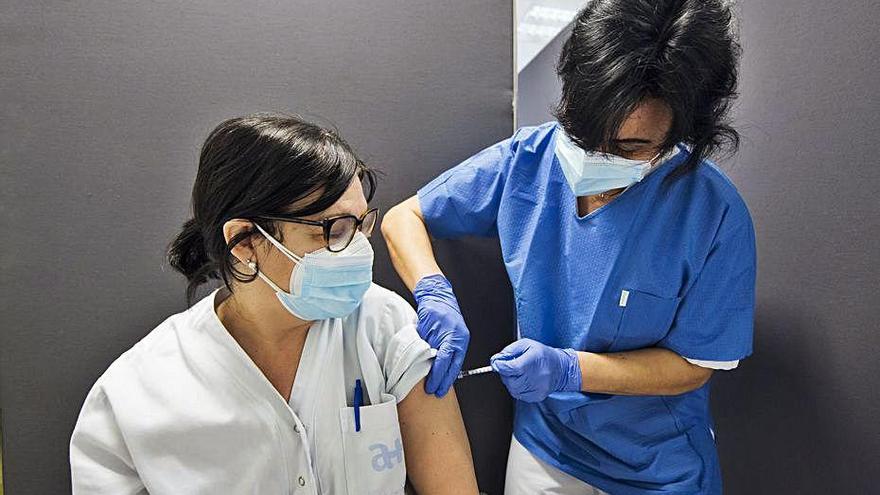 Vacunació contra la covid, el gener, a l&#039;hospital de Manresa