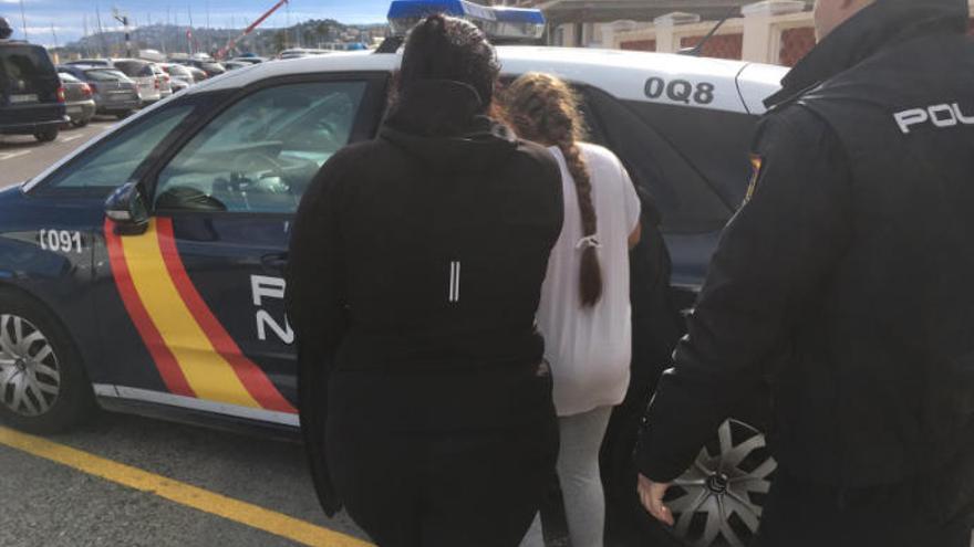 Cae un grupo criminal especializado en &#039;hurtos amorosos&#039; que actuaba en Tenerife, Valencia y Sevilla