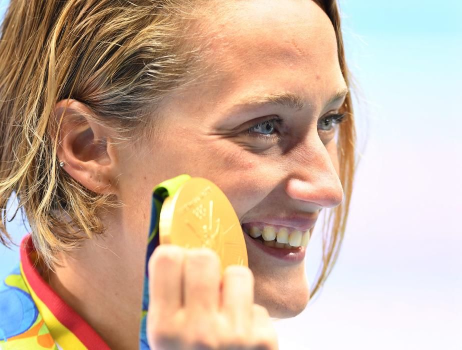 Mireia Belmonte consigue el oro en 200 mariposa