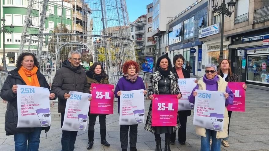 El BNG cargó contra la Xunta por «recortes y privatización» en la defensa de la mujer. |  FdV