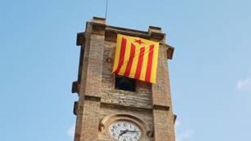 L&#039;estelada onejarà «fins a fer efectiva la República»