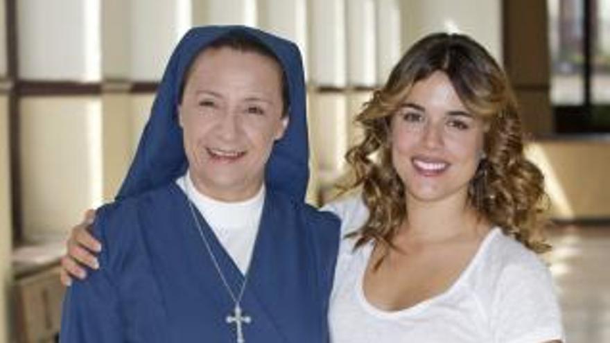 Las actrices Adriana Ugarte y Blanca Portillo.