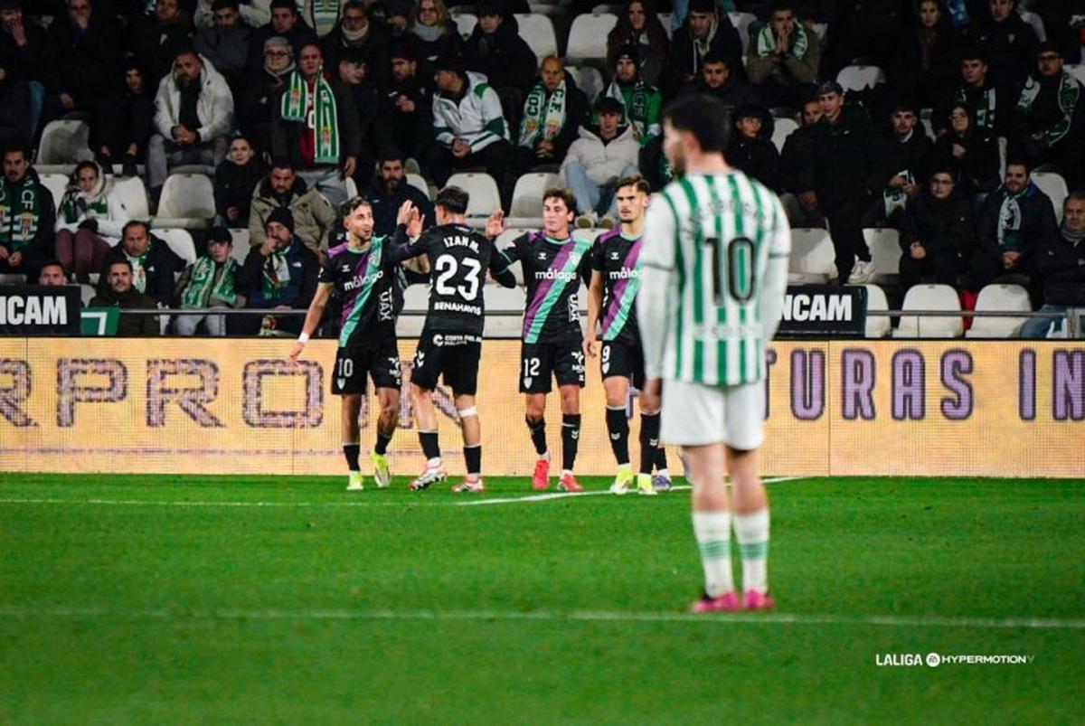 El Málaga CF se llevó de Córdoba la victoria y el average.