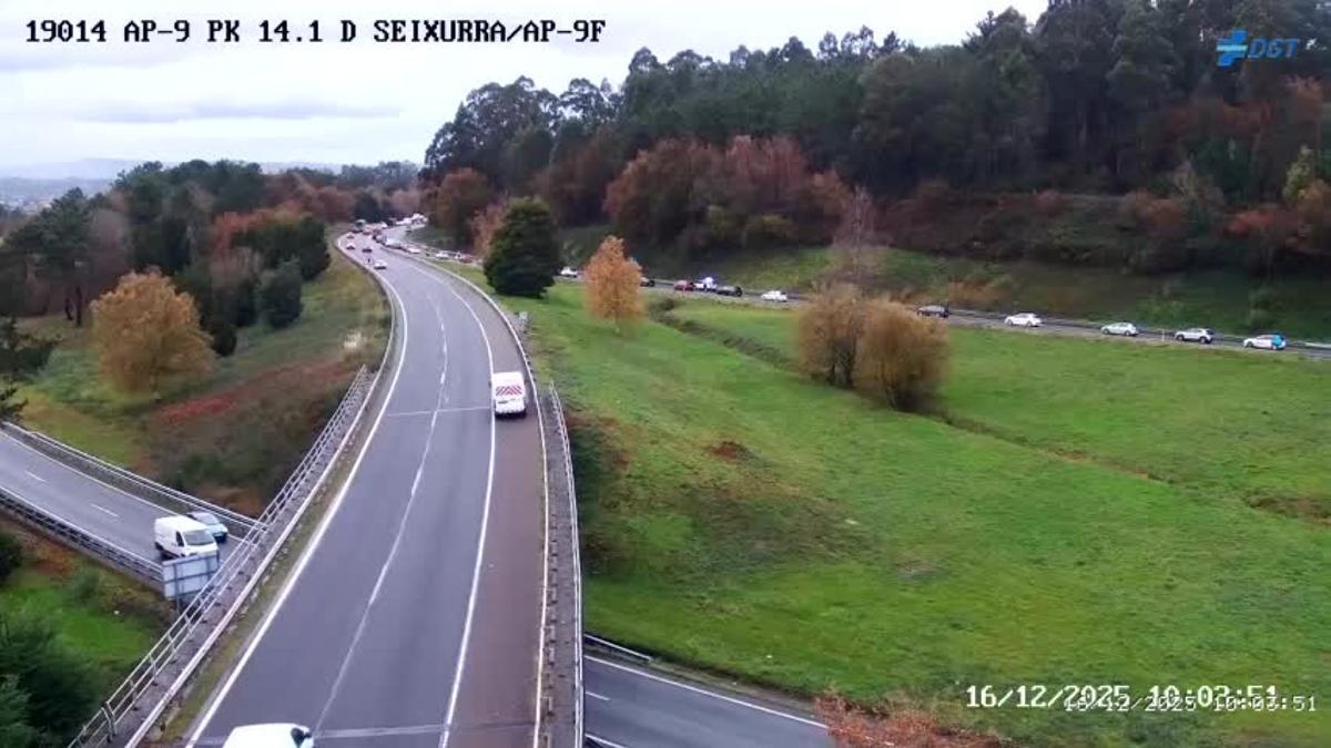 Accidente en la AP-9 a la altura de Cecebre