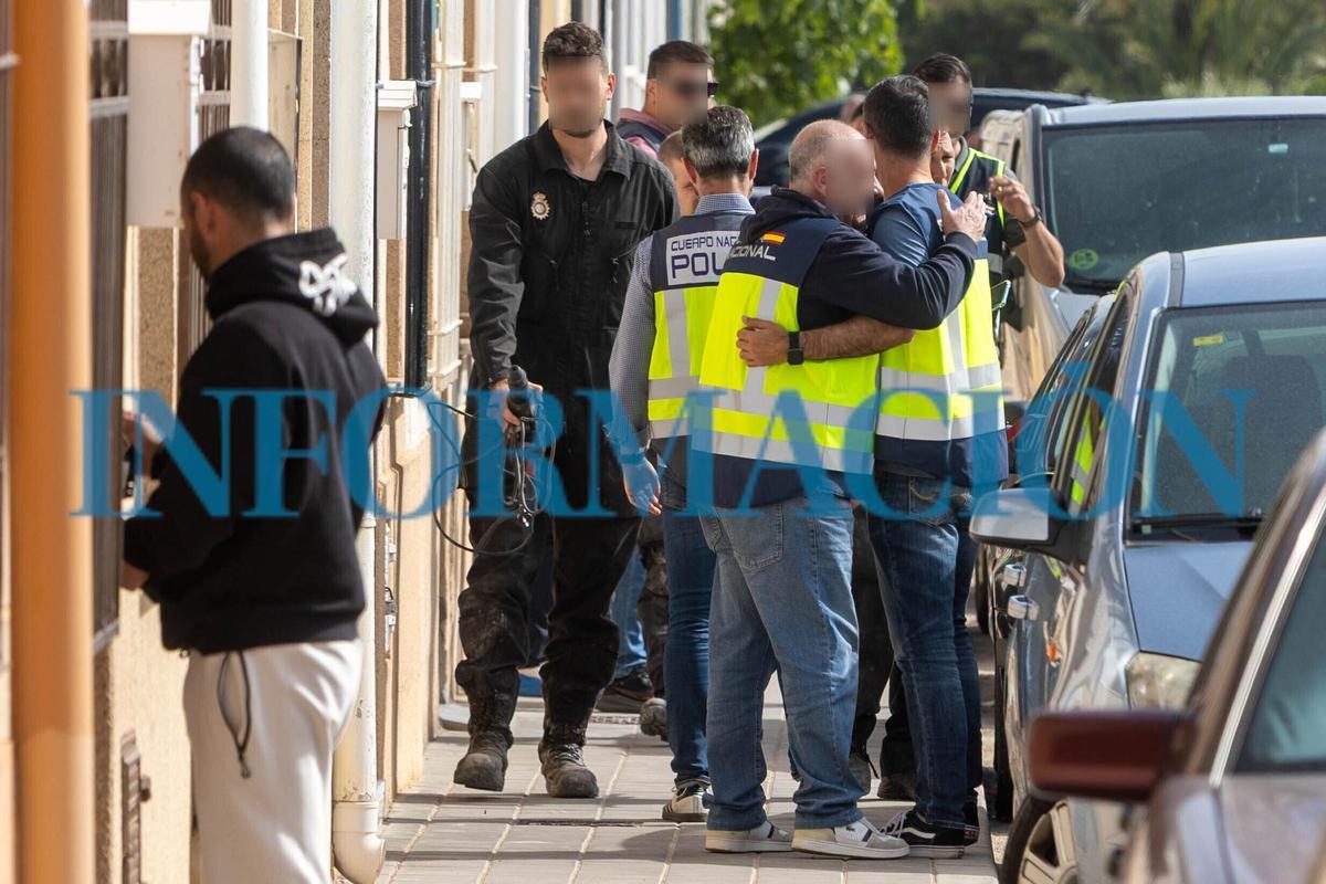 Detenido un empleado de Jesús Tavira y otras dos personas por matar y enterrar al empresario en Alicante Detenido un empleado de Jesús Tavira y otras dos personas por matar y enterrar al empresario en Alicante