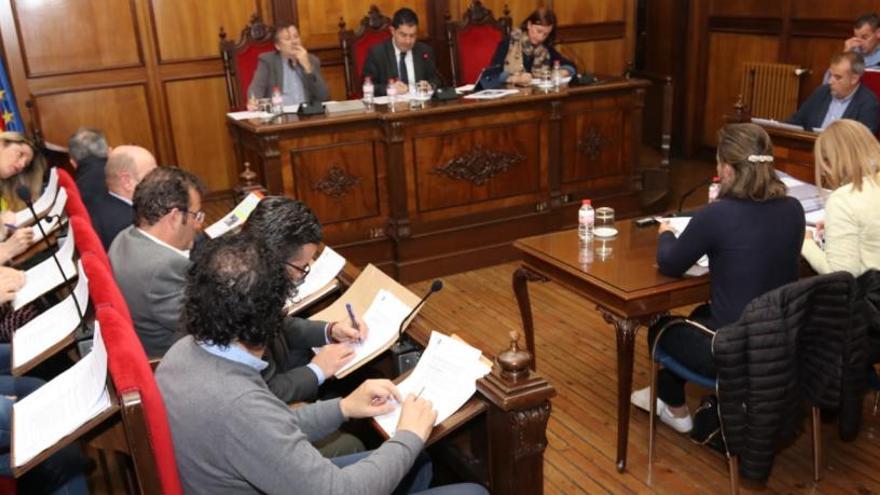 El pleno municipal de Alcoy aprueba la modificación de ordenanzas fiscales