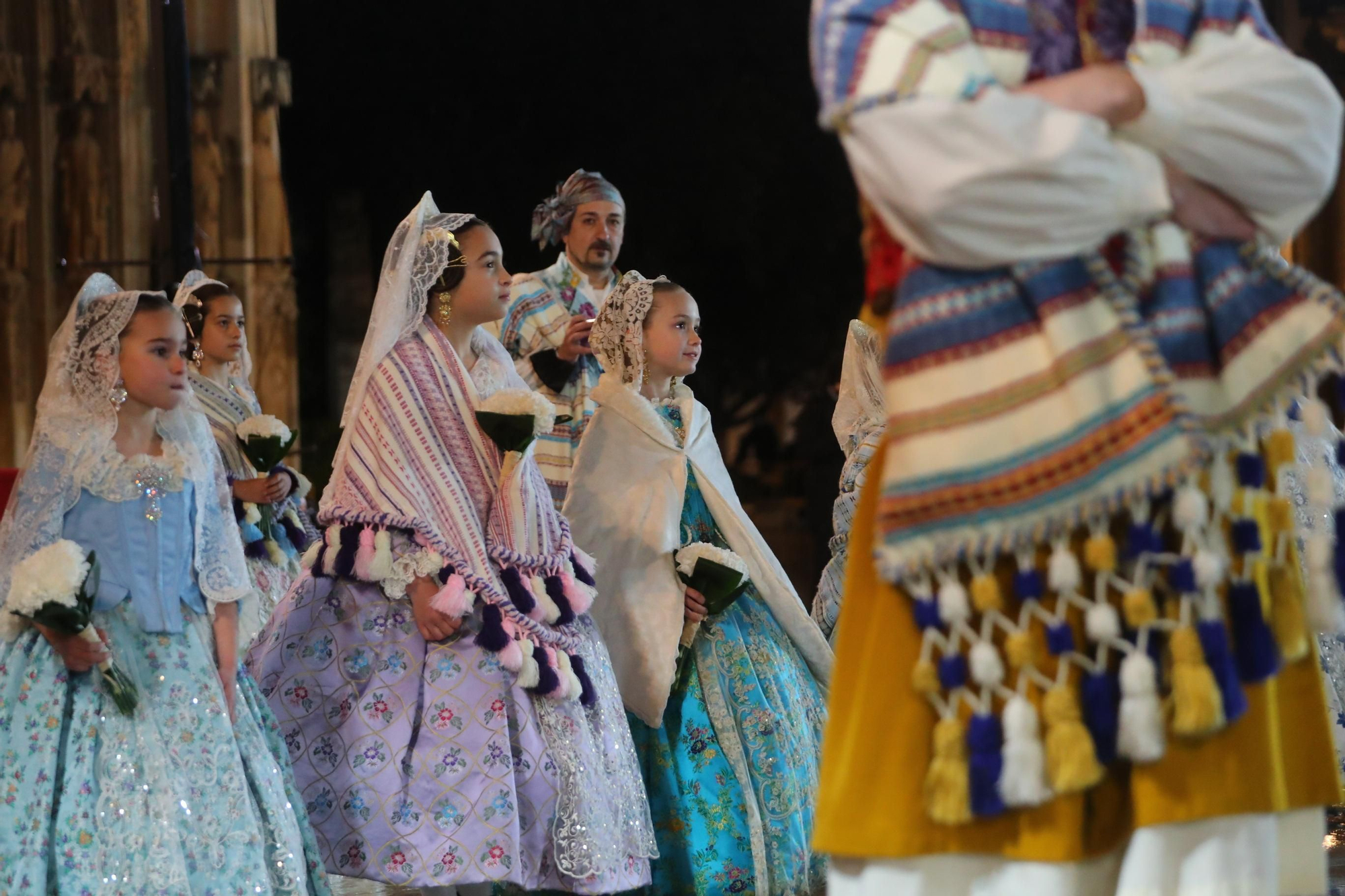 Búscate en el primer día de ofrenda por la calle de la Paz (entre las 21:00 a las 22:00 horas)