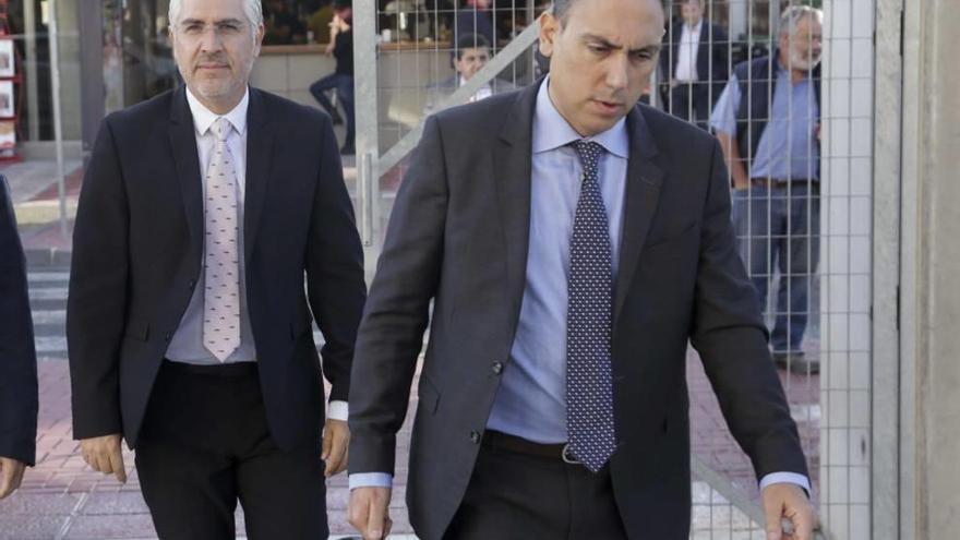 Mauricio pide al Murcia que le convierta en acciones los 55.000 € que puso en el club