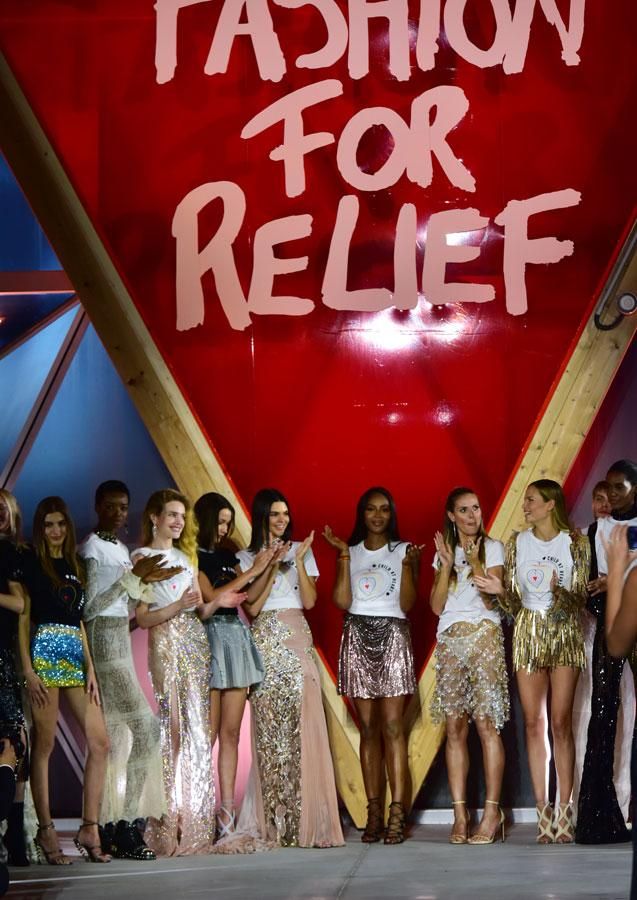 'Fashion for Relief': las modelos en la pasarela