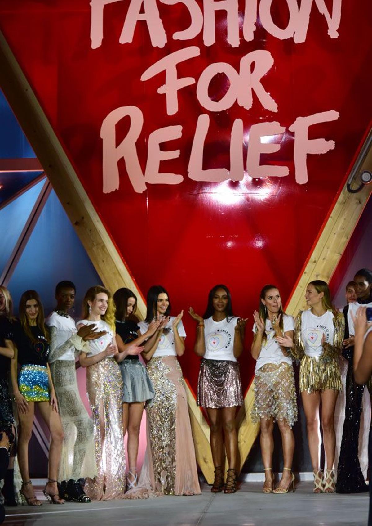 'Fashion for Relief': las modelos en la pasarela