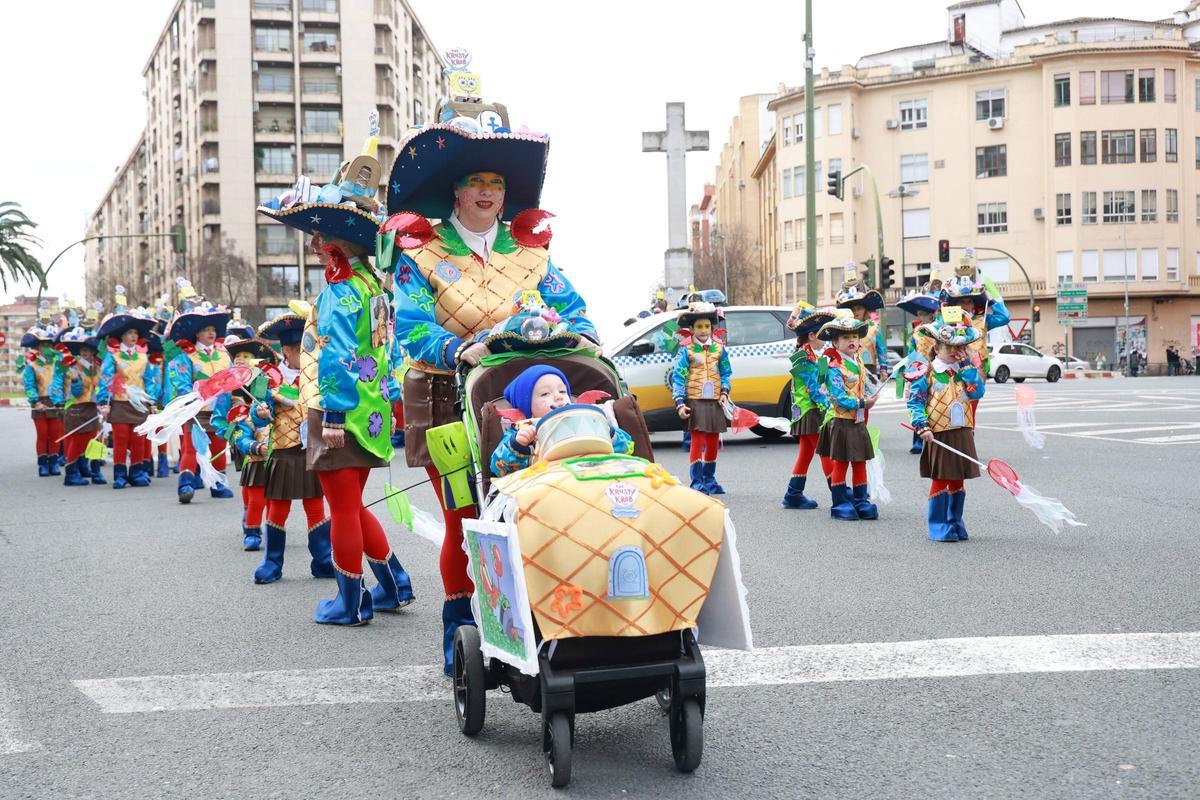 Fotogalería | El Carnaval Infantil de Cáceres pasea por Cánovas