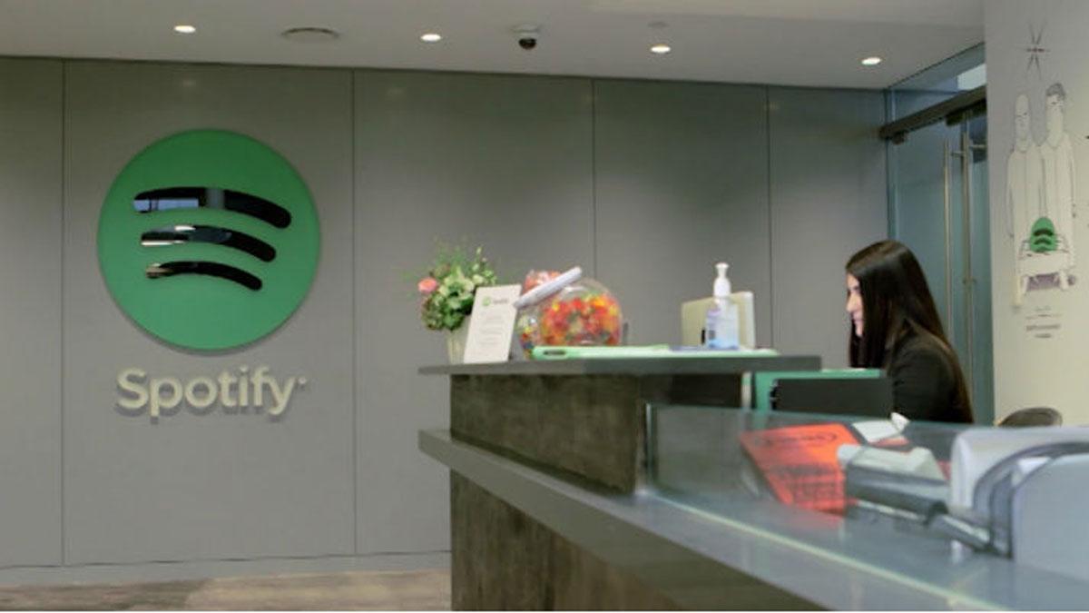 Spotify denuncia a Apple ante Bruselas por competencia desleal