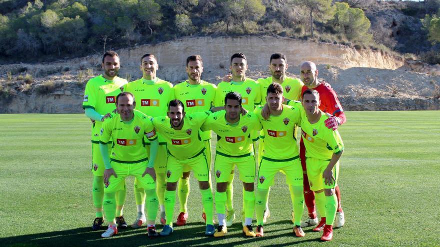 Once inicial que ha presentado el Elche en el encuentro de esta mañana frente al Cercle Brugge