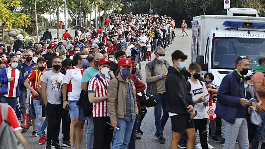 Les cues i el resultat entelen el retorn de la normalitat a l’estadi