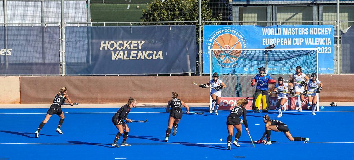Partido de Hockey Hierba entre España y Alemania correspondiente al trofeo V Naciones de Valencia