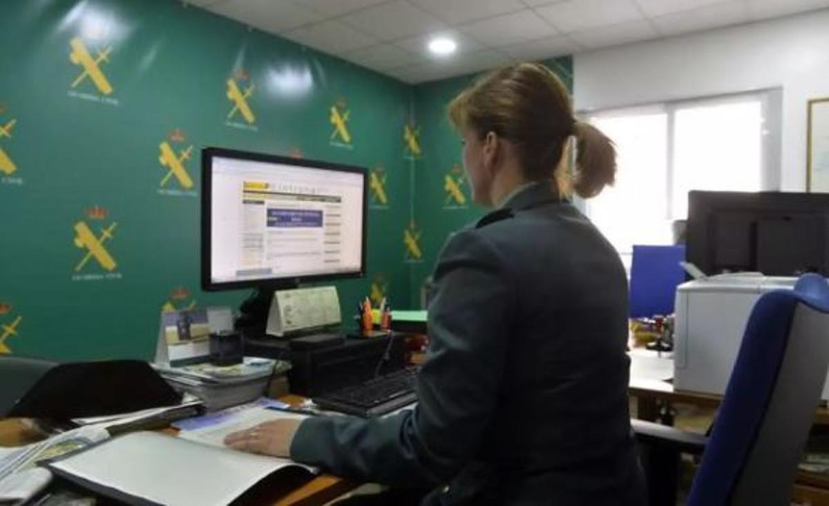 La recomendación de la Guardia Civil para evitar estafas con las tarjetas de crédito.
