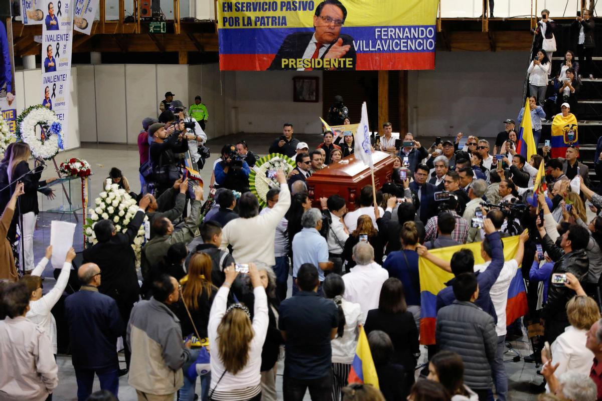 Quito despide al candidato asesinado Fernando Villavicencio