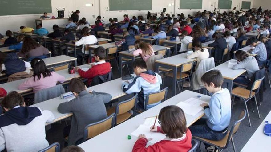 Una de las aulas de la UPV, que ayer acogió la Jornada Matemática de Valencia.