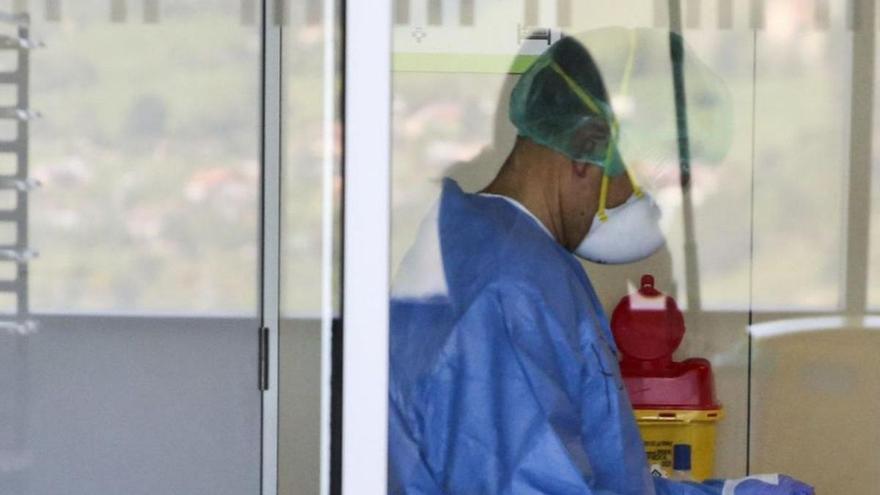 Asturias reduce su nivel de riesgo por covid de alto a medio pese a registrar 16 muertos en tres días