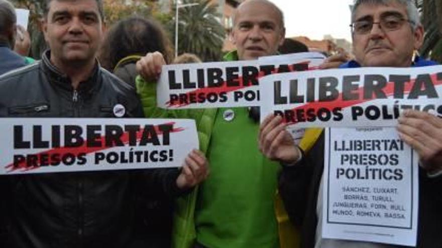 Berguedans en una de les concentracions per l&#039;alliberament de presos