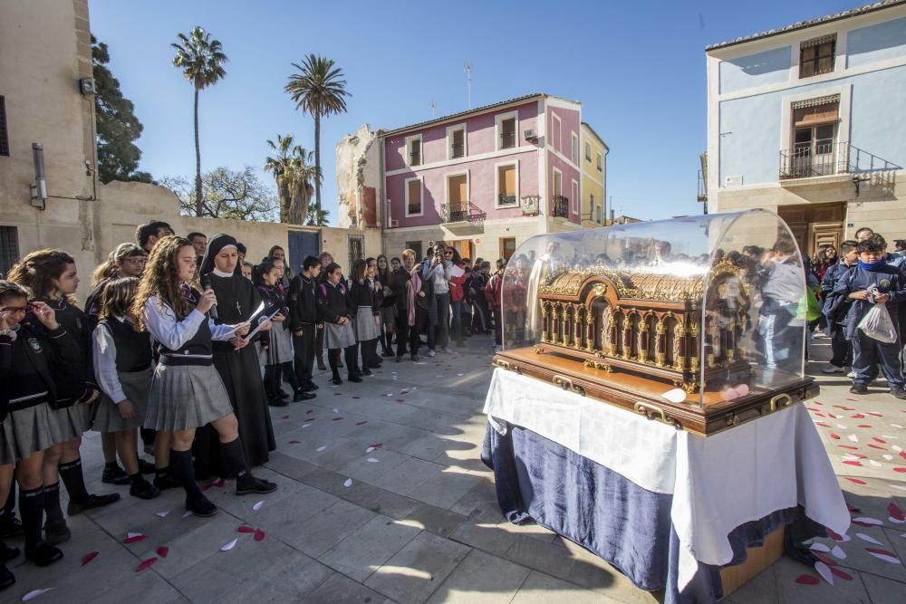 Las reliquias de Santa Teresa del Niño Jesús ya están en el monasterio de Santa Faz.