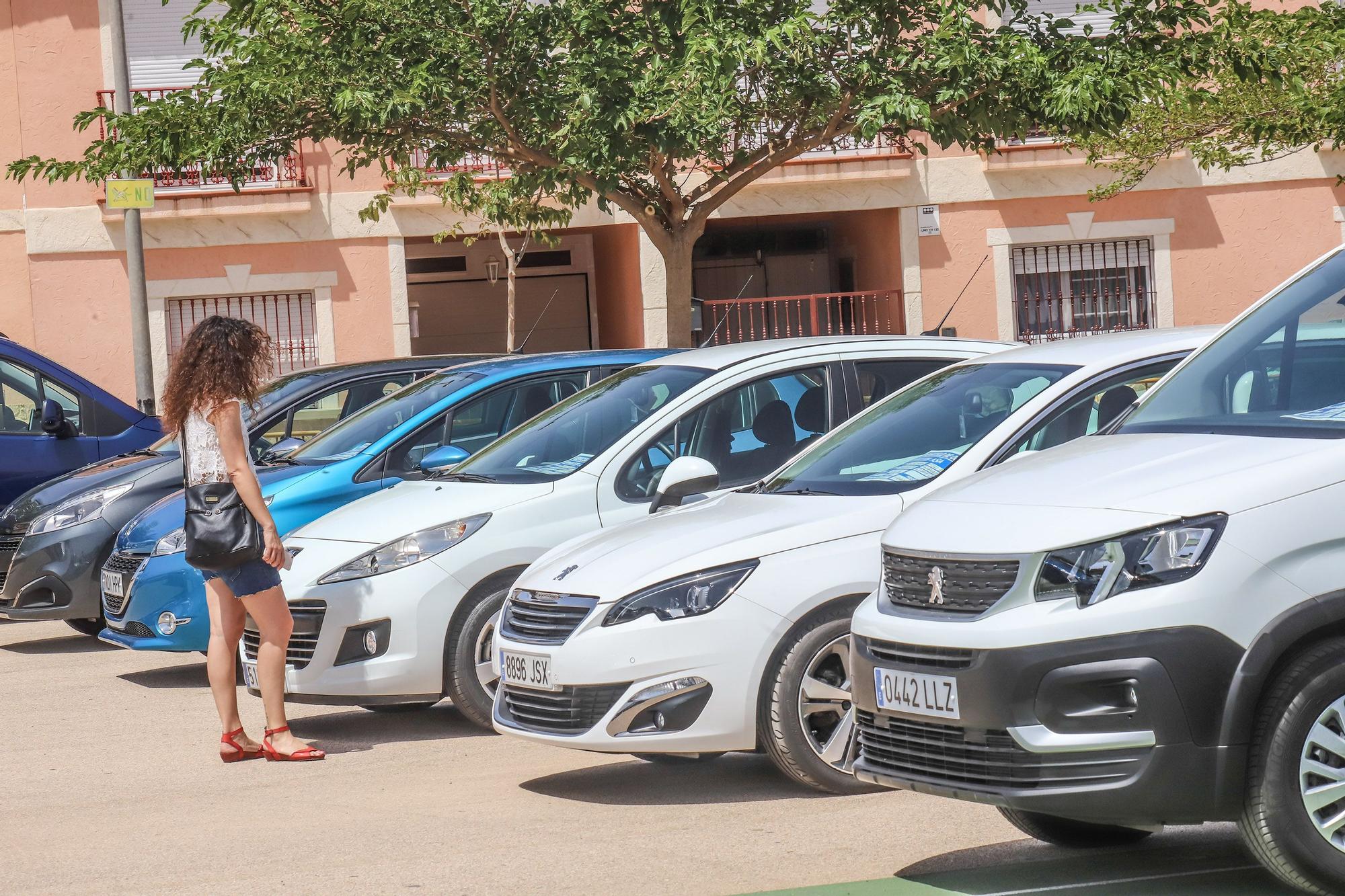 Arranca la XXVII Feria del Automóvil de Ocasión de Almoradí