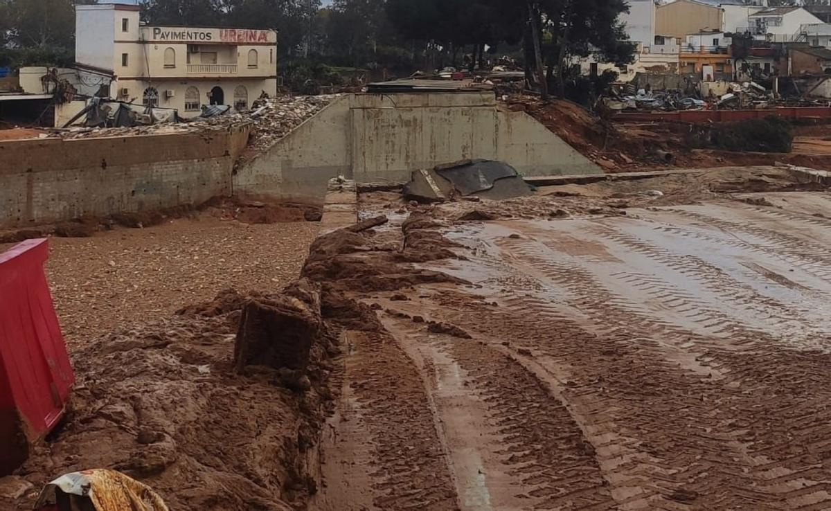 Uno de los puentes arrasados por la riada en Picanya.