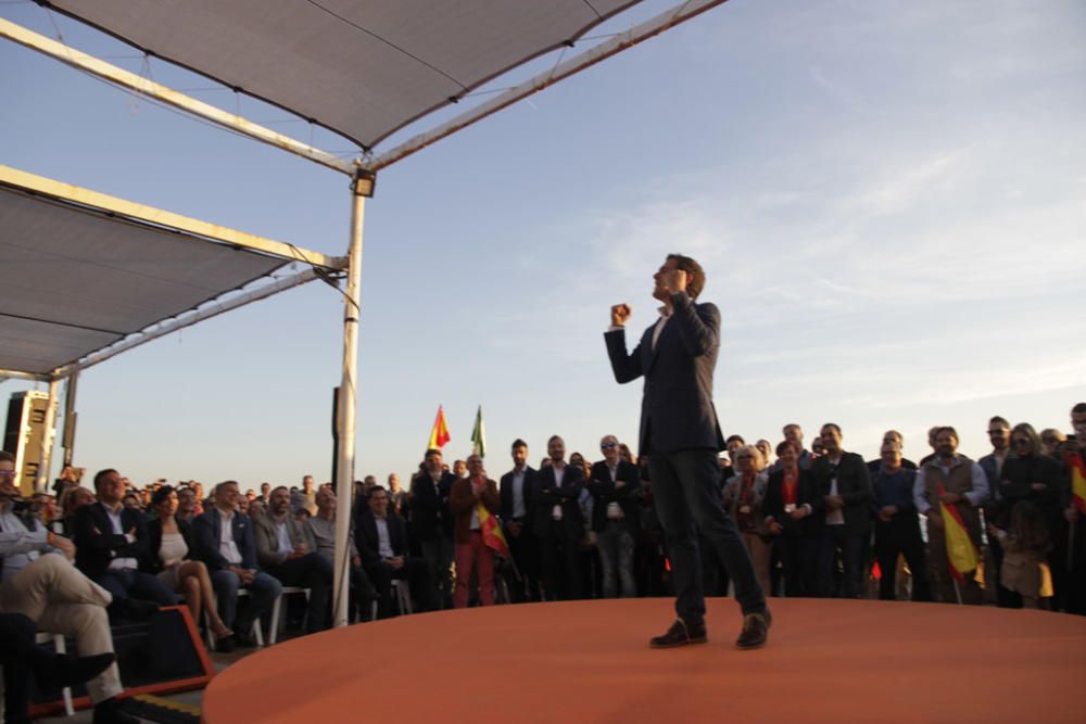 Ciudadanos ha elegido la capital para celebrar un mitin en los Baños del Carmen, encabezado por su candidato a la Presidencia de España, Albert Rivera, que ha presentado sus credenciales políticos