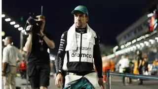 El calvario de Alonso en Singapur: "El coche era inconducible"