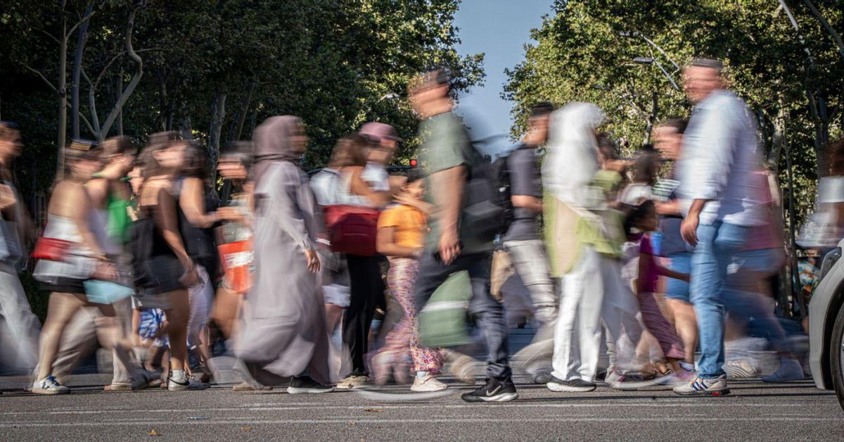 Caminar a pas ràpid 15 minuts al dia redueix la mortalitat un 20% Caminar a pas ràpid 15 minuts al dia redueix la mortalitat un 20%